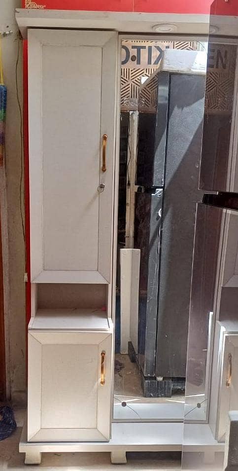 Dressing Table 0