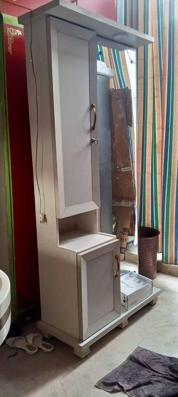 Dressing Table 1