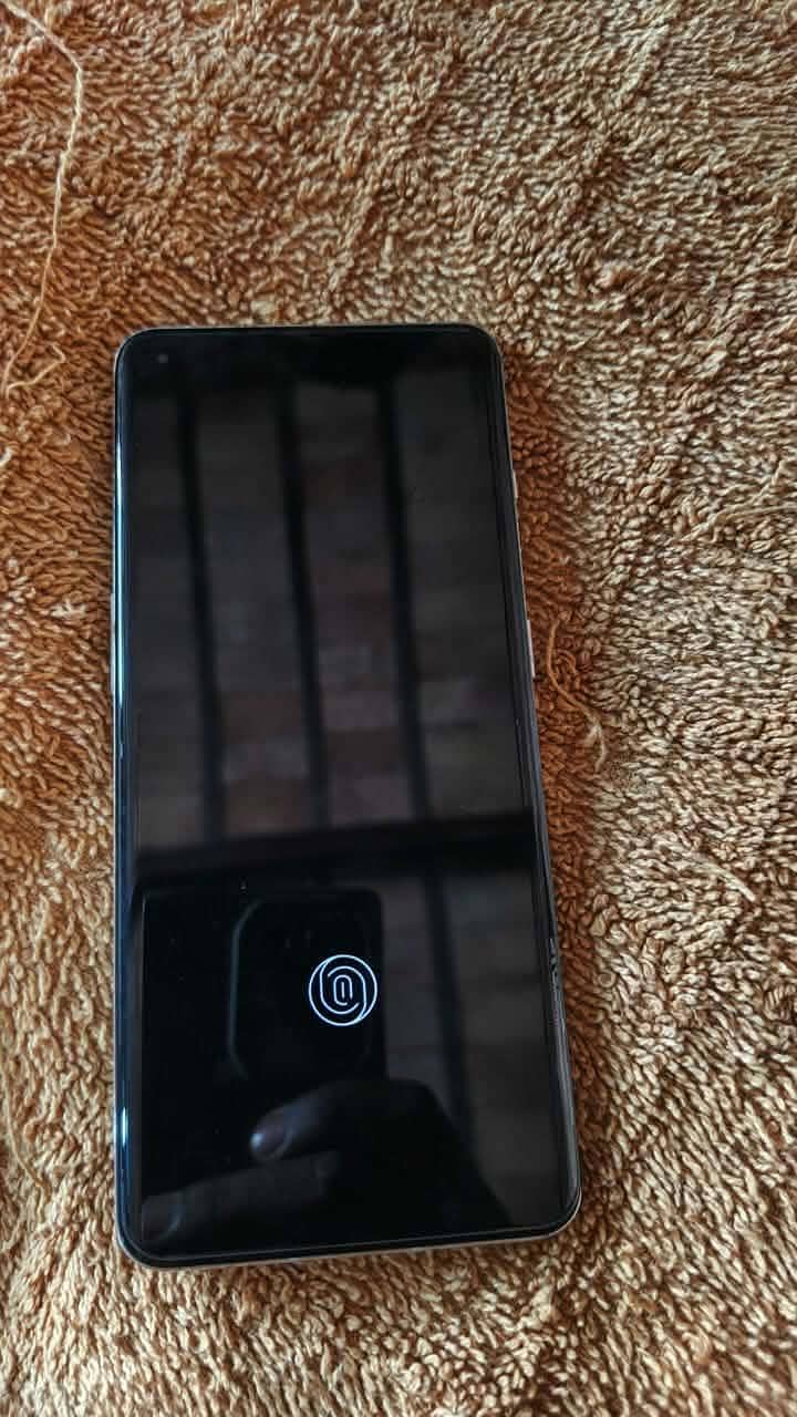 One Plus 10 Pro 1