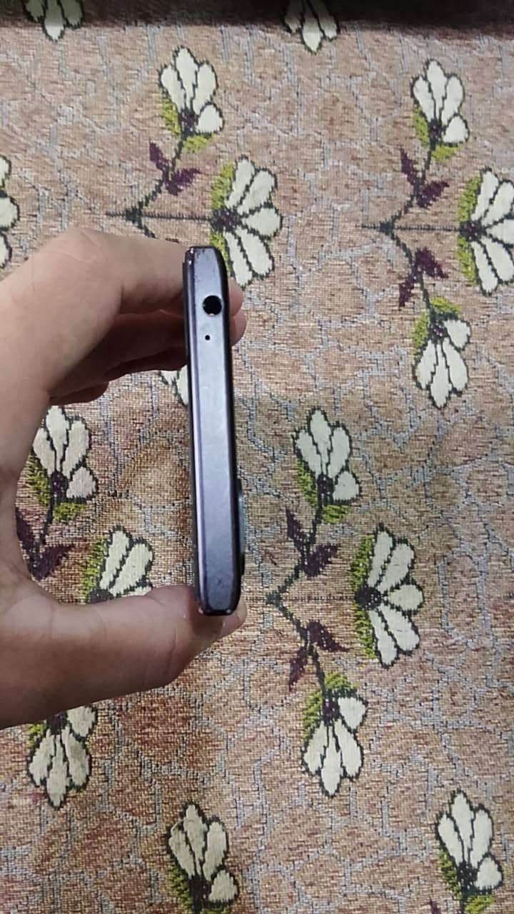 BlackBerry KEY2 2