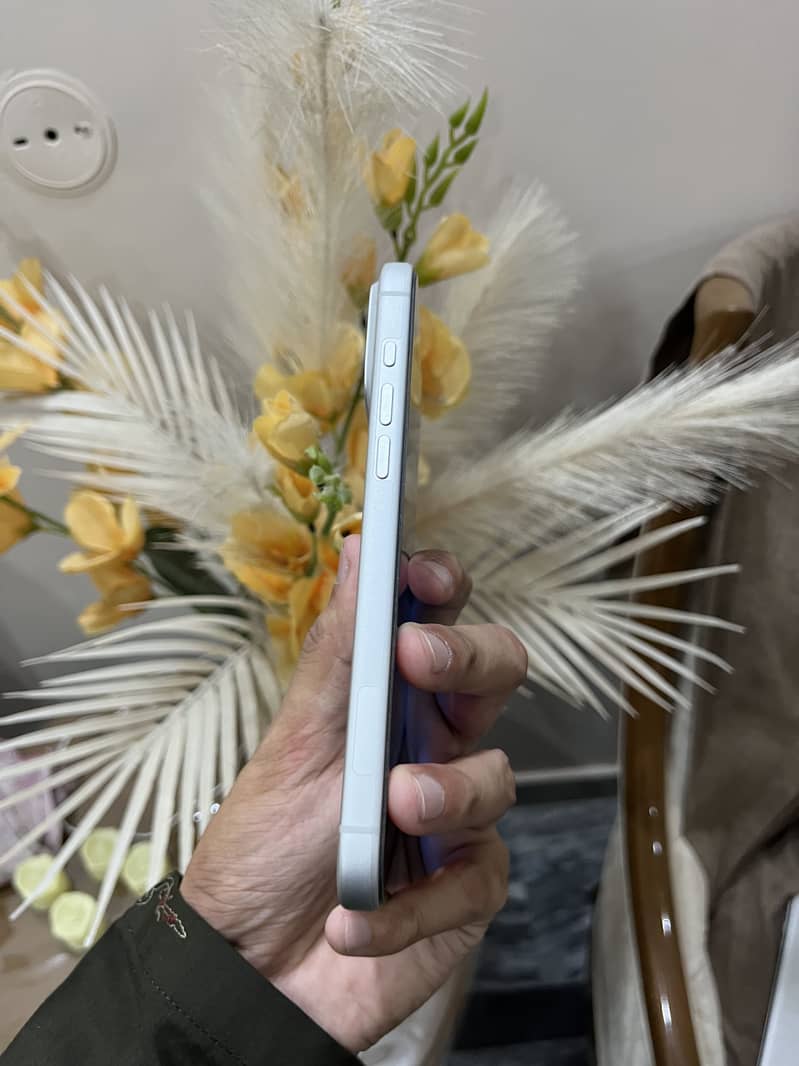 iPhone 17 Pro Max JV 0