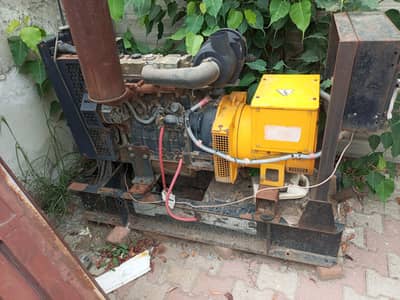1 Japanese Generator urgent for sale excellent condition