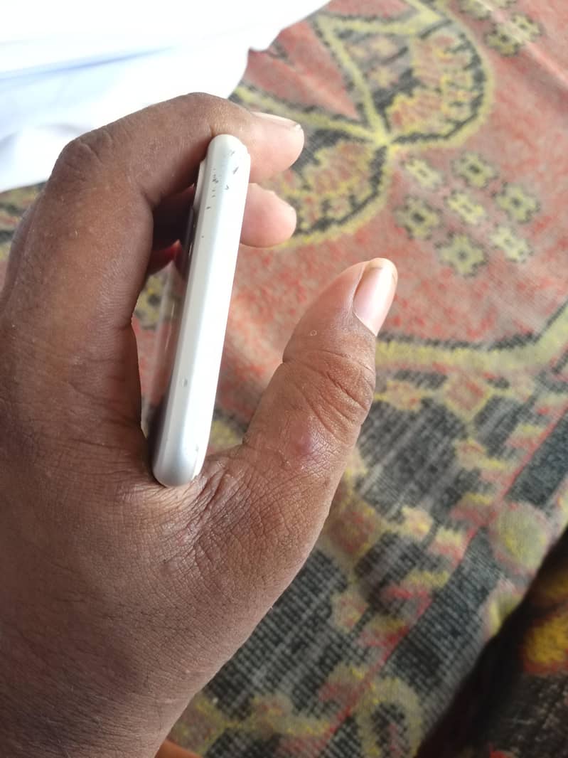 Apple iPhone 7 5
