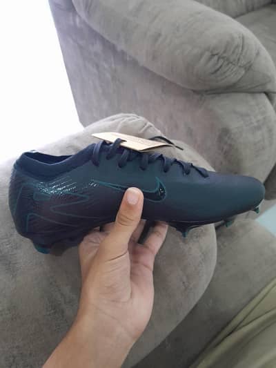 Nike vapour 16 pro black edition