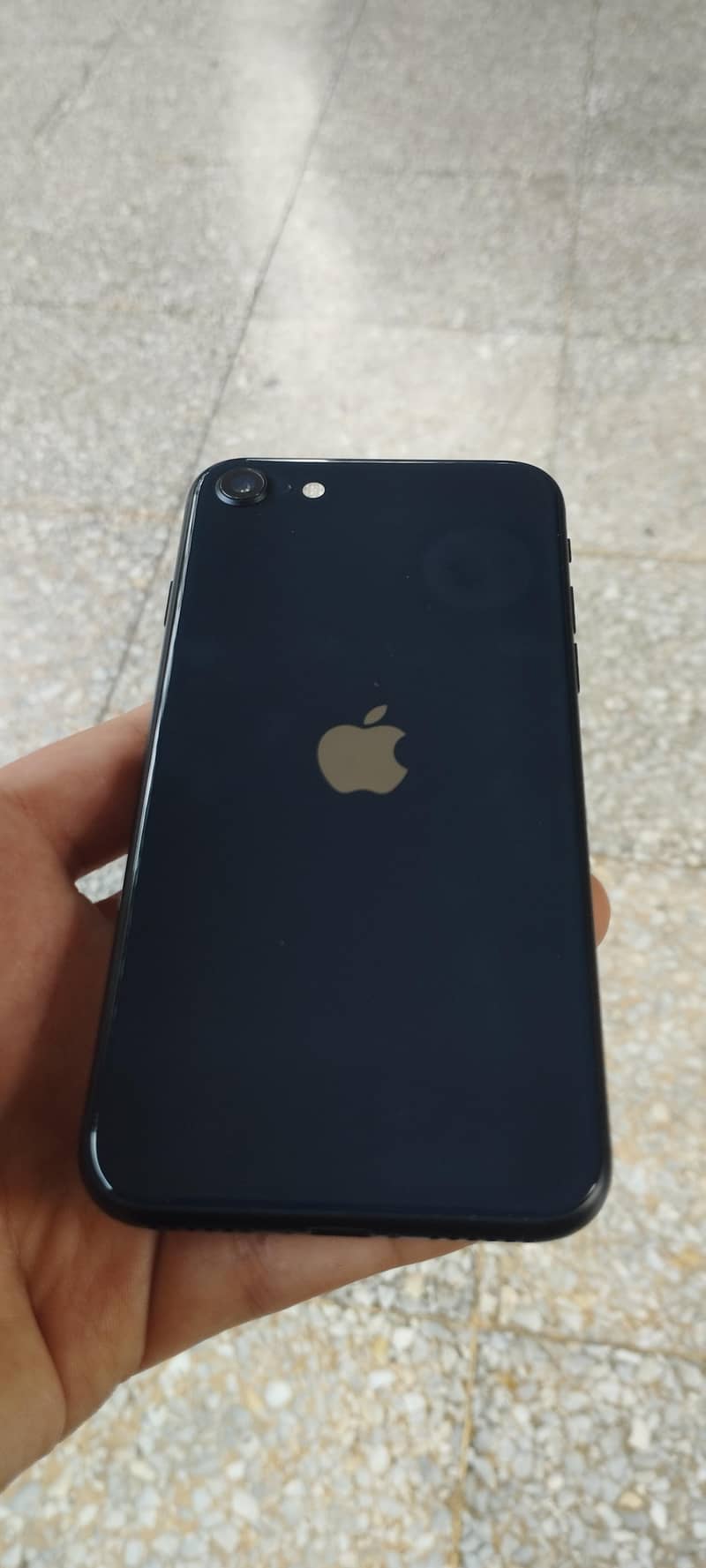 iphone SE 3 8