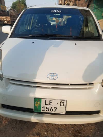 Toyota Passo 2012