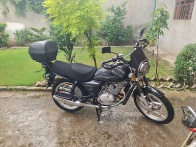 Suzuki GS 150