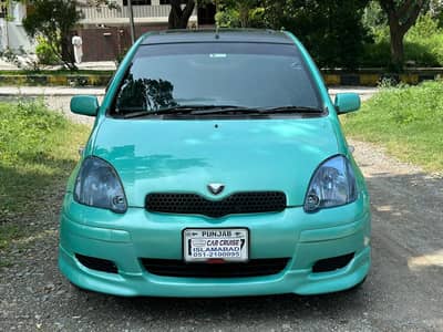 Toyota Vitz 2000 import 2005