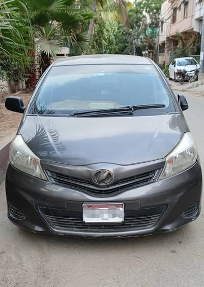 Toyota Vitz 2011