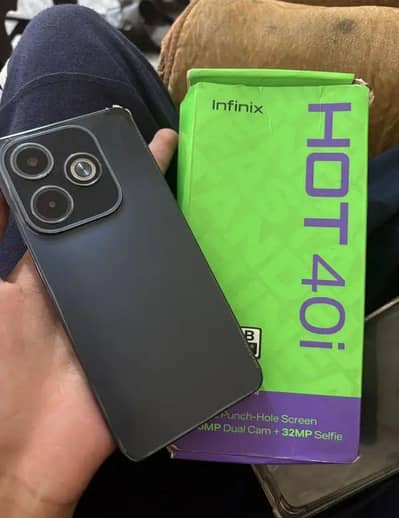 Infinix Hot 40i (8-128gb) 10/10 condition all ok.