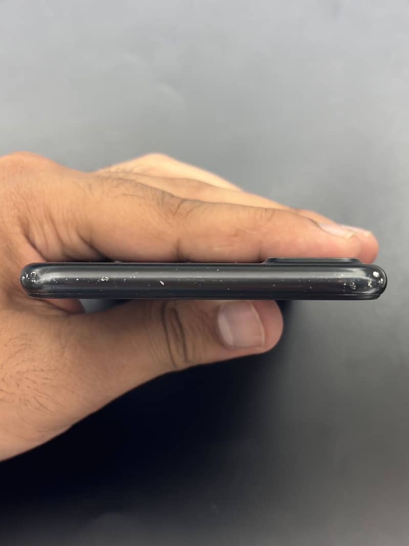 Apple iPhone 7 Plus 5