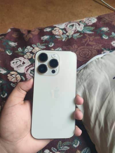 Apple iPhone 14 Pro