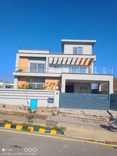 Investor Rate 1 Kanal House For Sale in DHA Phase 5, Islamabad
