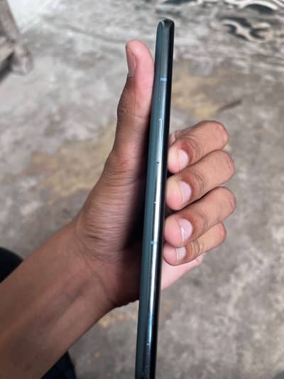 One Plus 10 Pro 5G