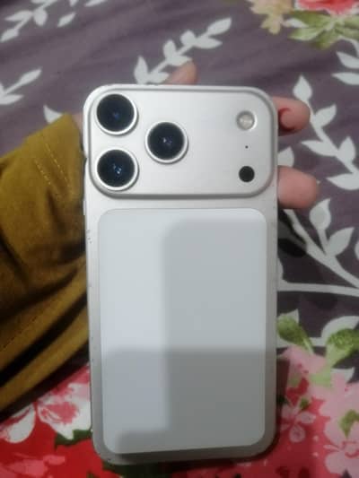 IPhone xr converted to 17 pro