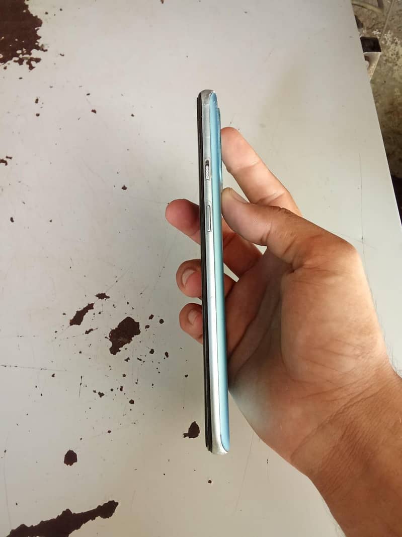 One Plus 9R 4
