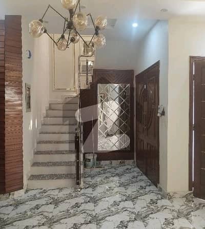 5 Marla Luxury Braind New House In Bahria Twon Lahore.