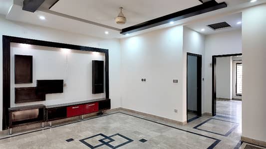 Ideal Prime Location 10 Marla House Has Landed On Market In Bahria Town - Nishtar Block, Lahore