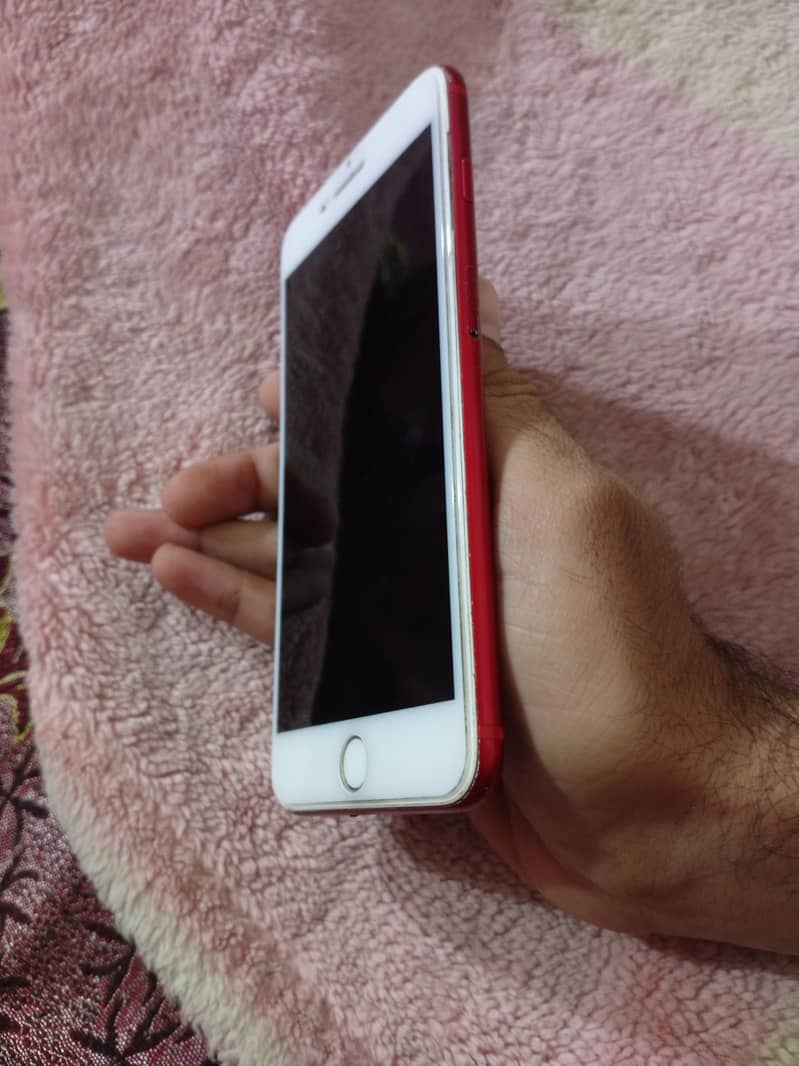 Apple iPhone 7 Plus 4