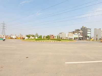 8 Marla Commercial Plot Up For sale In Park View City - Broadway Commercial