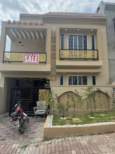 5 Marla Designer House For Sale