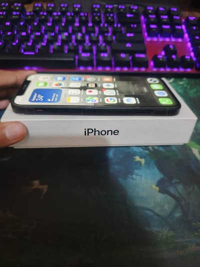 Apple iPhone 12 JV