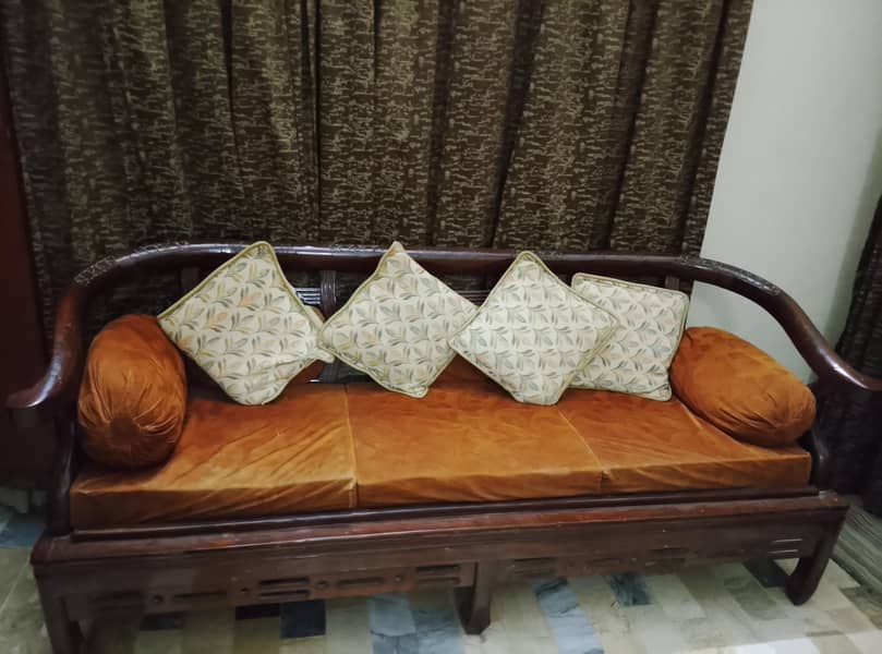 SOFA SET 5SEATER 0