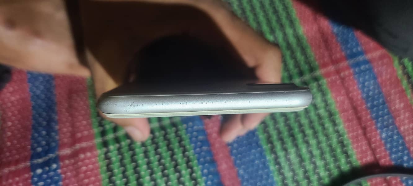 Apple iPhone 7 Plus 5