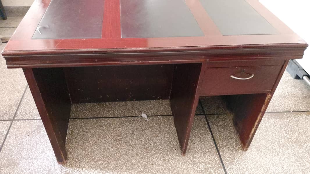 office Table 0