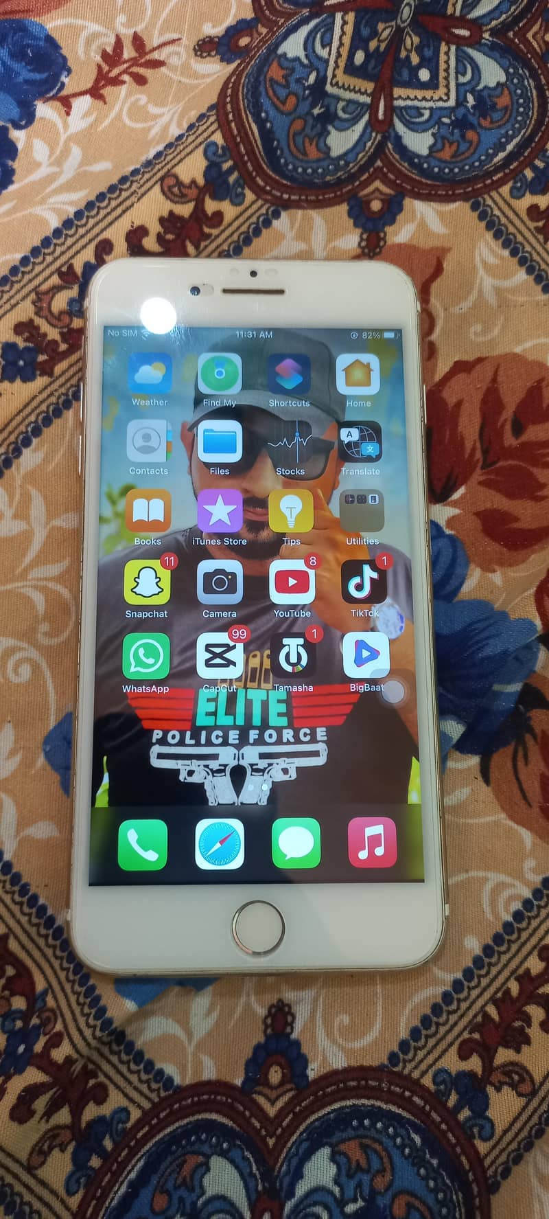 Apple iPhone 7 Plus 1