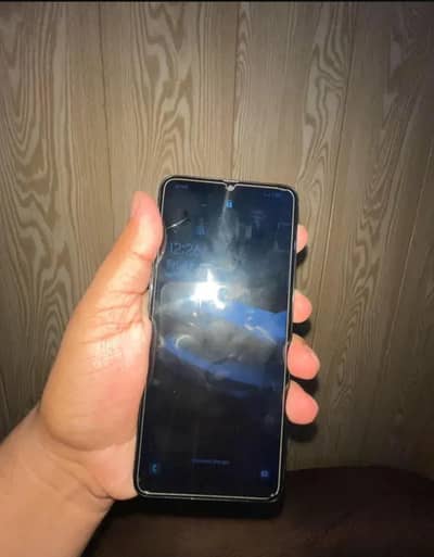 Samsung Mobile A70 6gb ram 128gb Memory