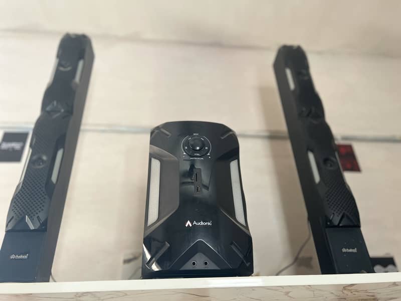 AUDIONIC RB-106 2