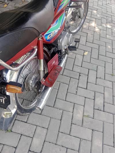 Honda CD 17 /18 madol