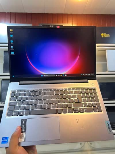 Lenovo IdeaPad Slim 3 15" | Core i5 13th Gen | 8GB RAM | 512GB SSD