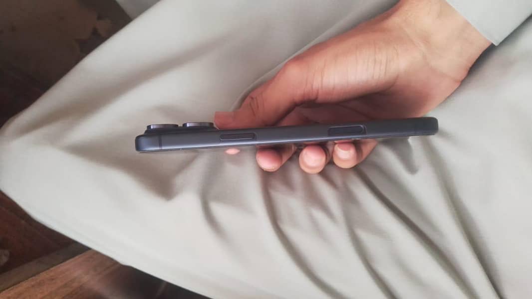 Apple iPhone 17 Pro Max 6