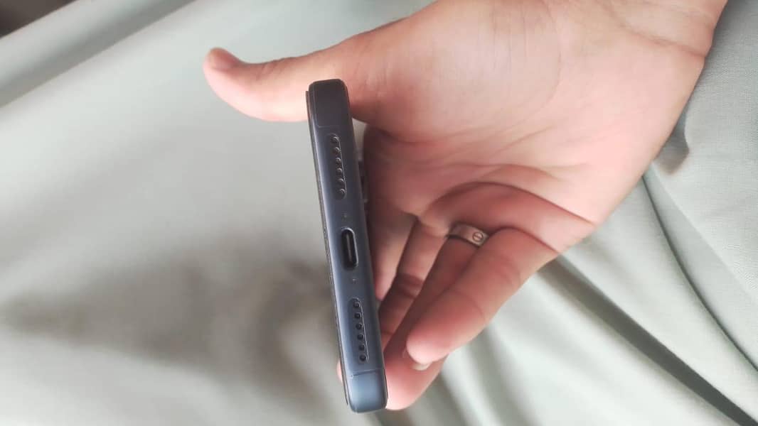 Apple iPhone 17 Pro Max 8