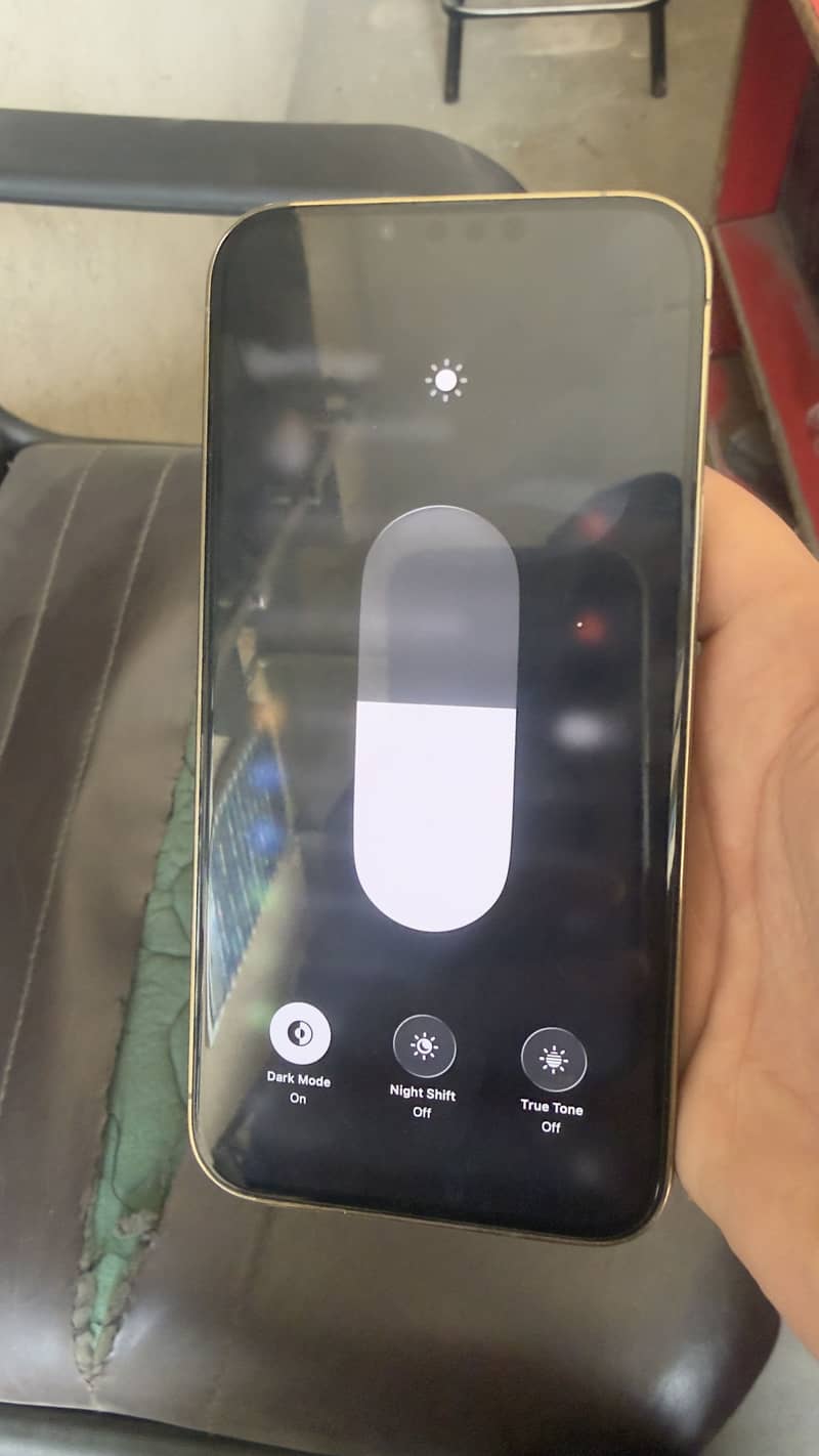 Apple iPhone 13 Pro Max 4