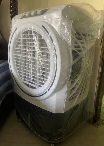 Just like new 1 month used only 11 month warranty