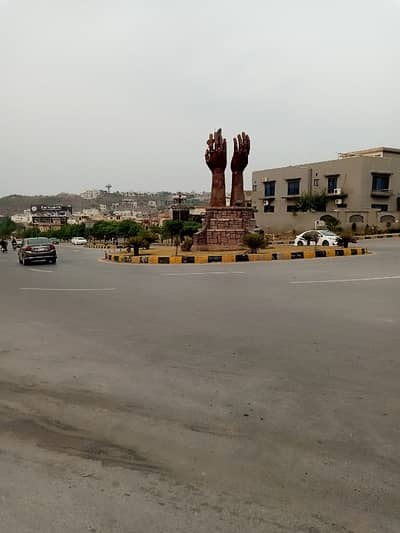 This Is 5 Marla Ready Possession-Able Plot For Sale 100 Person Solid Land Walking Distance Commercial Man Rood And Park Filter Plants