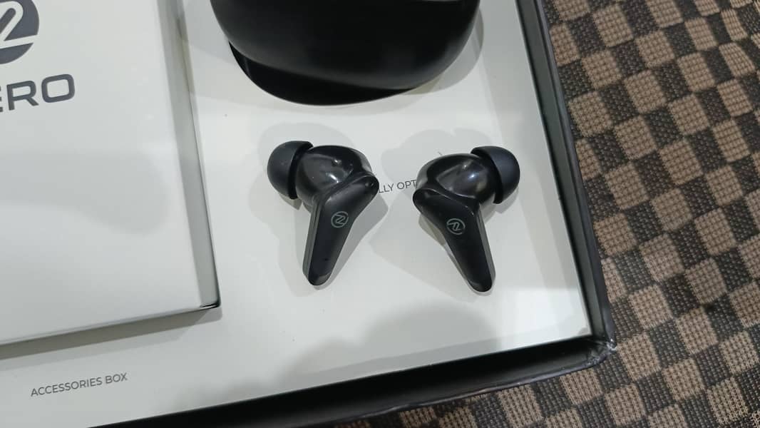 ZERO ROVER PRO EARBUDS 2