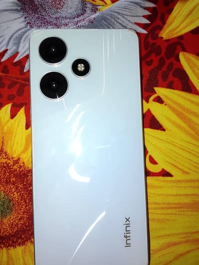Infinix Hot 30