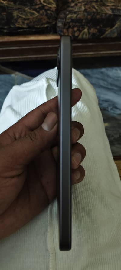 realme 16.5g