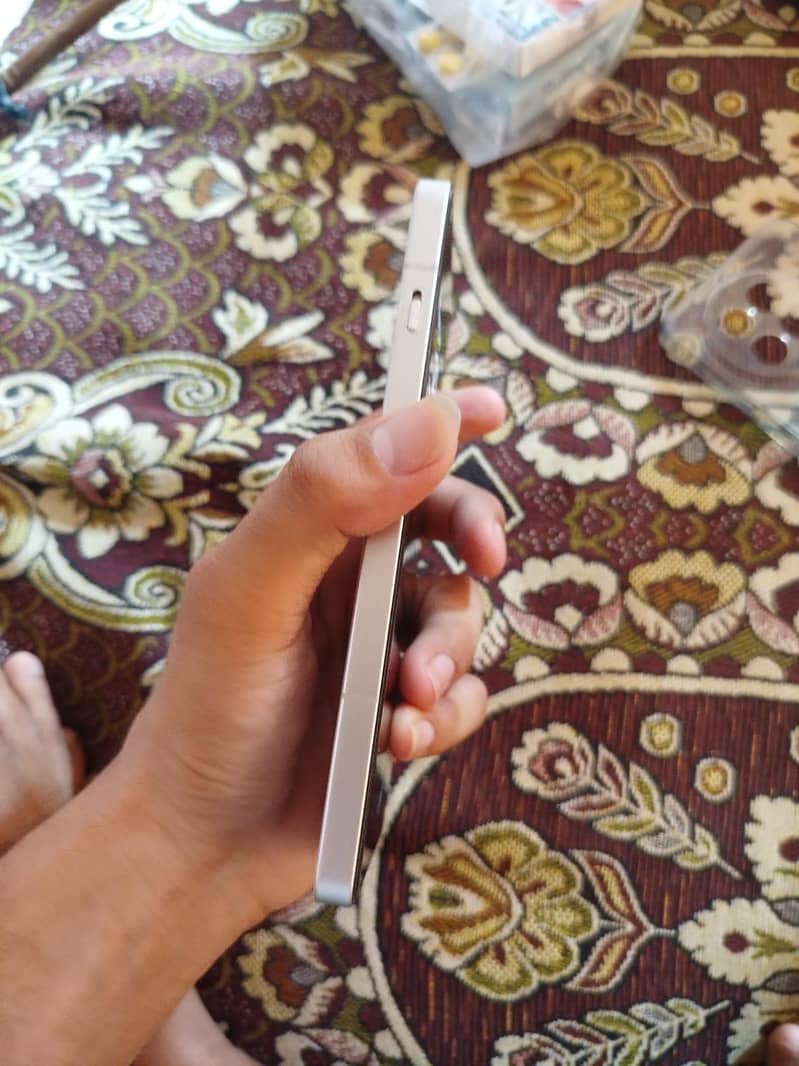 One Plus 13R 6