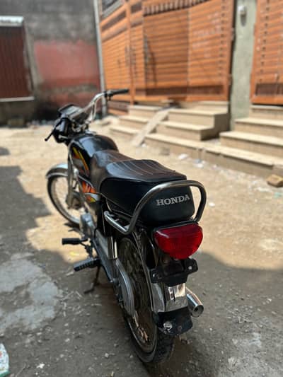 bike ko number nahi laga