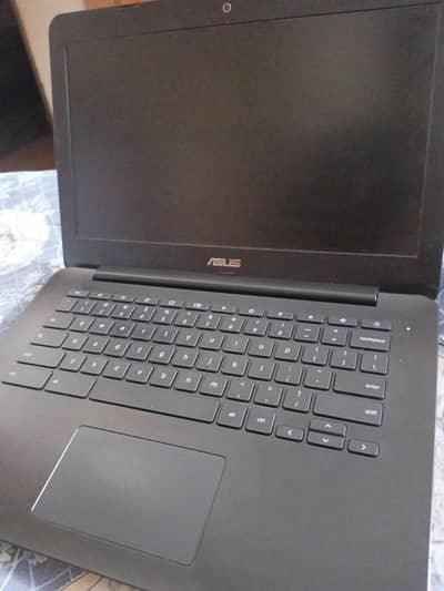 Asus Chromebook C300 with Charger