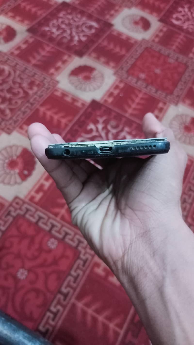 OPPO A57 4