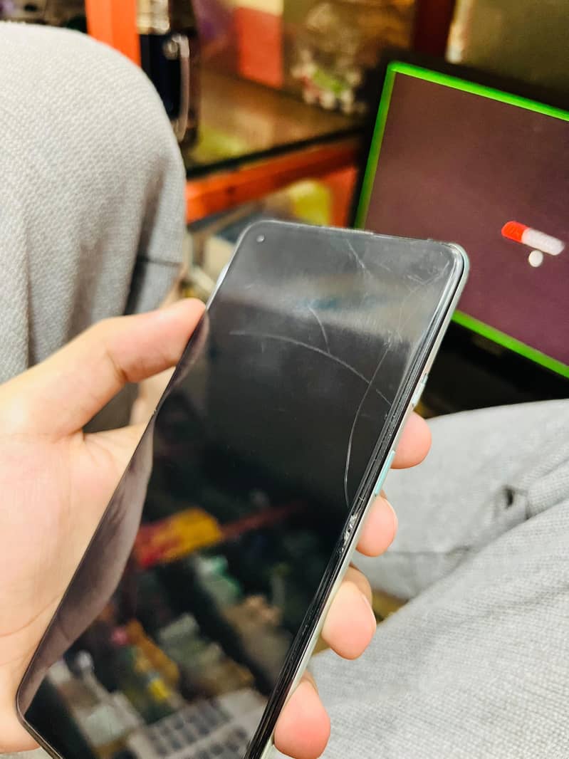 One Plus 8T 3