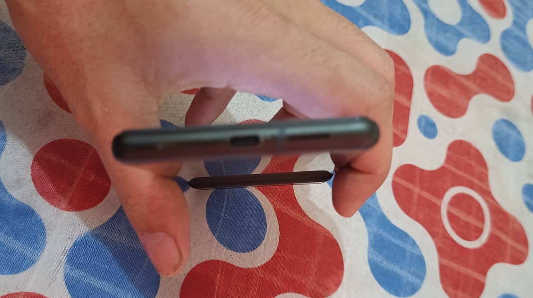 Google Pixel 6 4