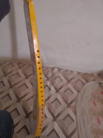 all copyright reserve by JD sports bat with 3 balls