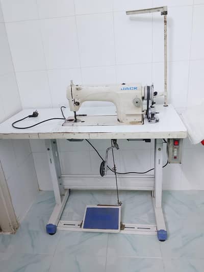 JACK SEWING MACHINE
